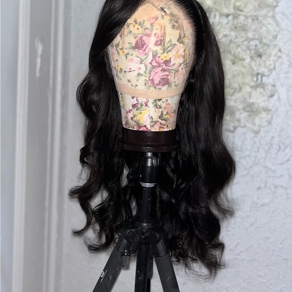 Hd Lace Wig - Picture 6 of 6